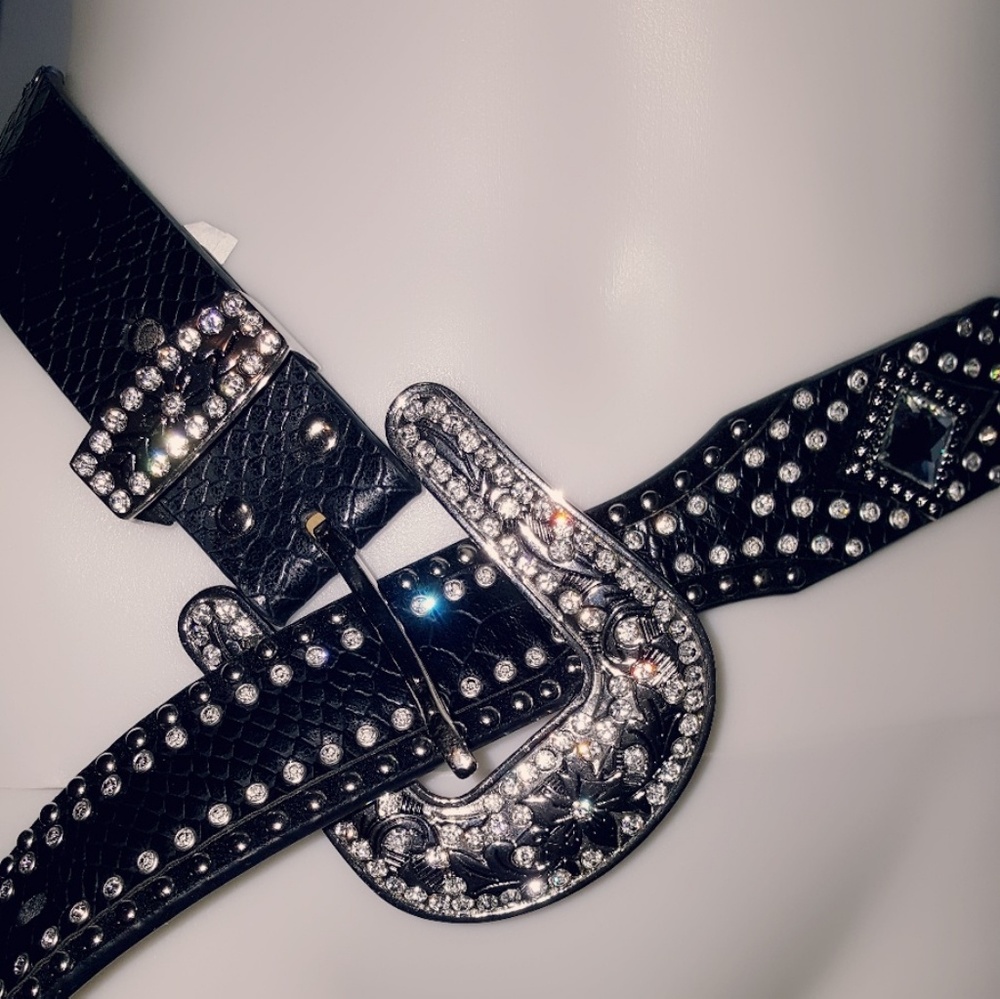 Rhinestone Belt - Picture 2 of 2